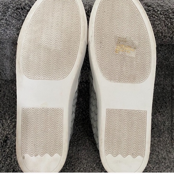 Steve Madden slip on shoes - Picture 3 of 3